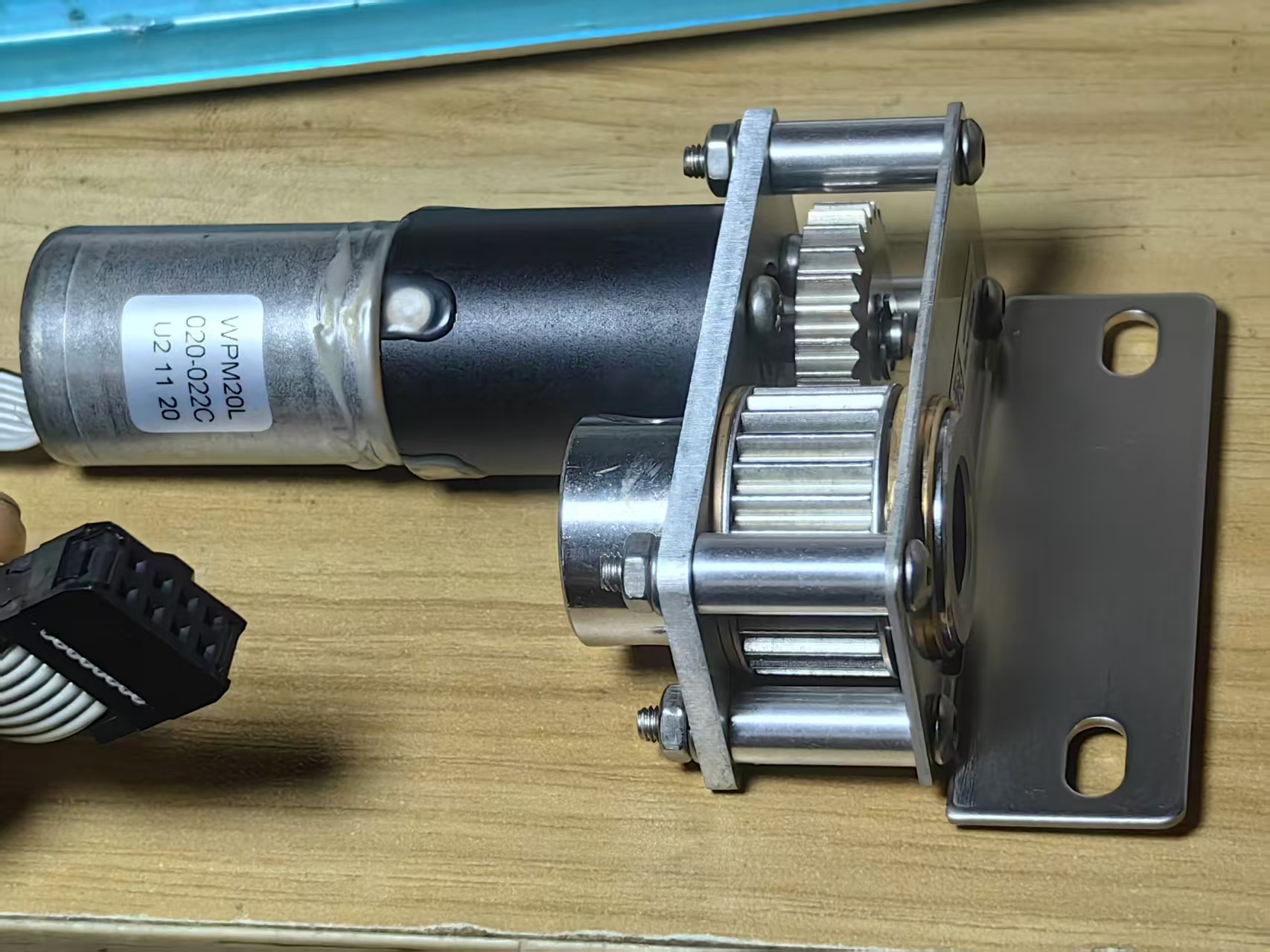 【花雕动手做】WPM20L5G 基站天线步进减速电机｜20mm 二相四线 1:144 行星带霍尔反馈_image_3.webp
