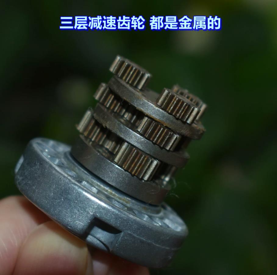 【花雕动手做】36GP 全金属 555 行星减速电机 DC 14.4V｜427rpm D 轴带螺纹_image_11.webp