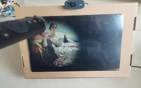魔法手电筒:用 LattePanda + ArUco 遥控器,在黑暗中"点亮"世界名画