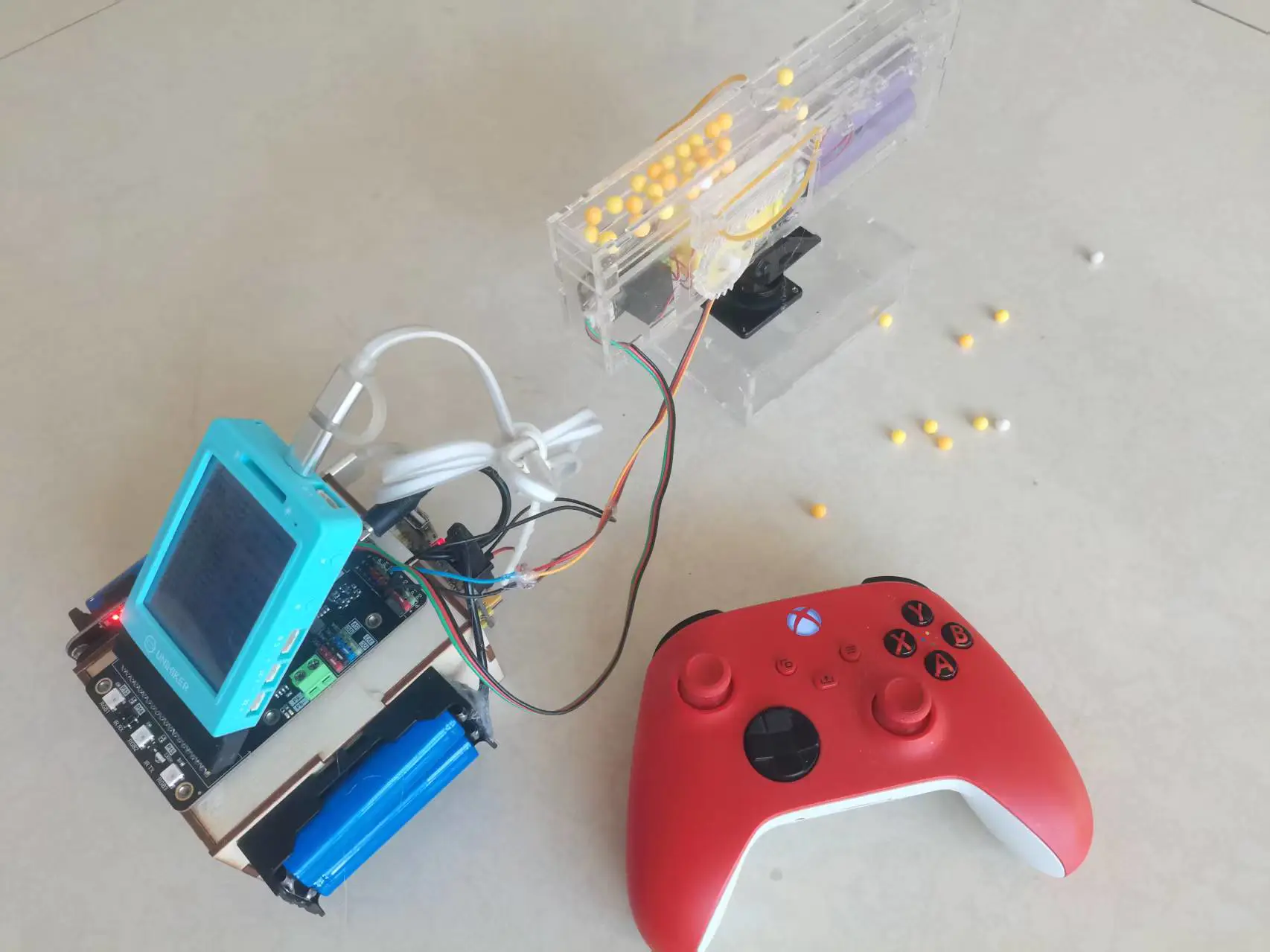 【行空板M10 + Xbox手柄】旋转发射平台——激光切割亚克力版_image_1.webp