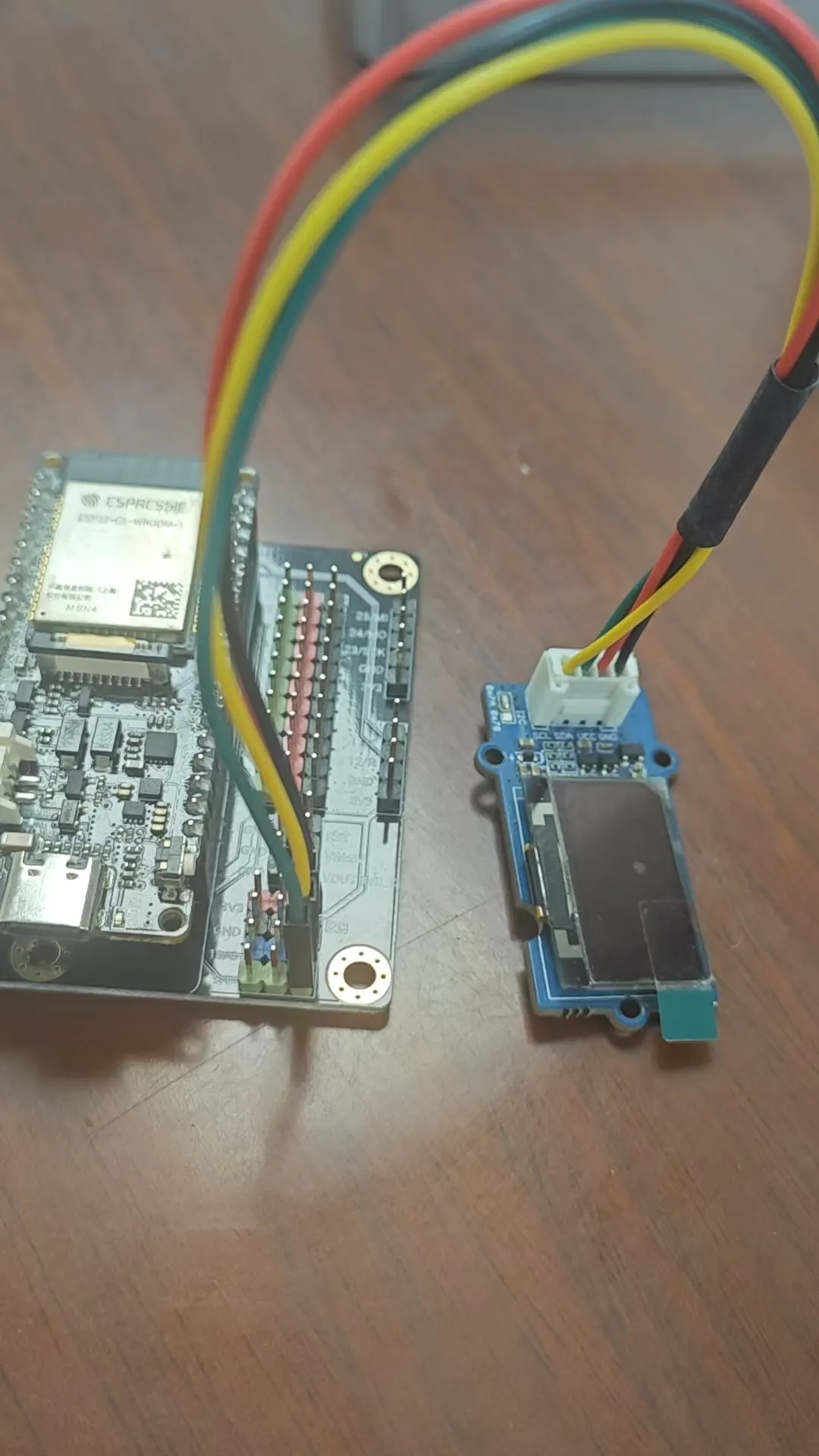 Firebeetle 2 ESP32 C5 评测1:驱动OLED屏幕_image_5.webp